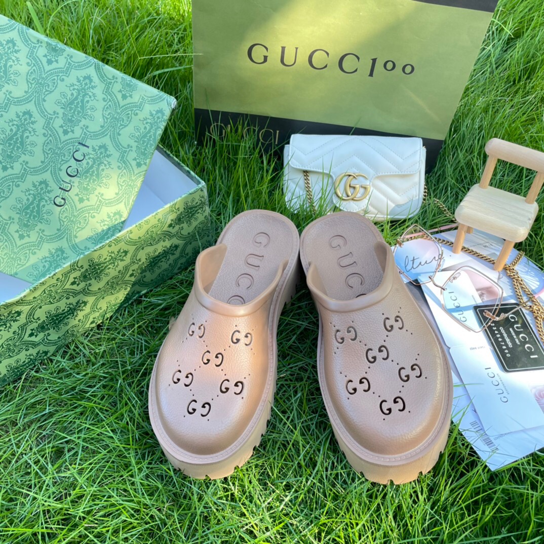 Gucci Summer footwear