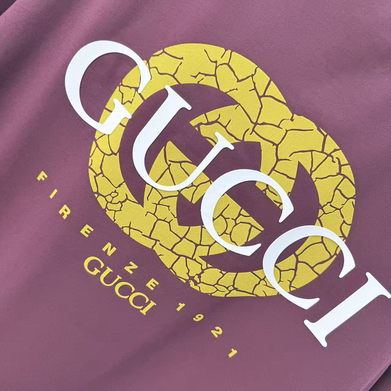 Gucci clothing-163
