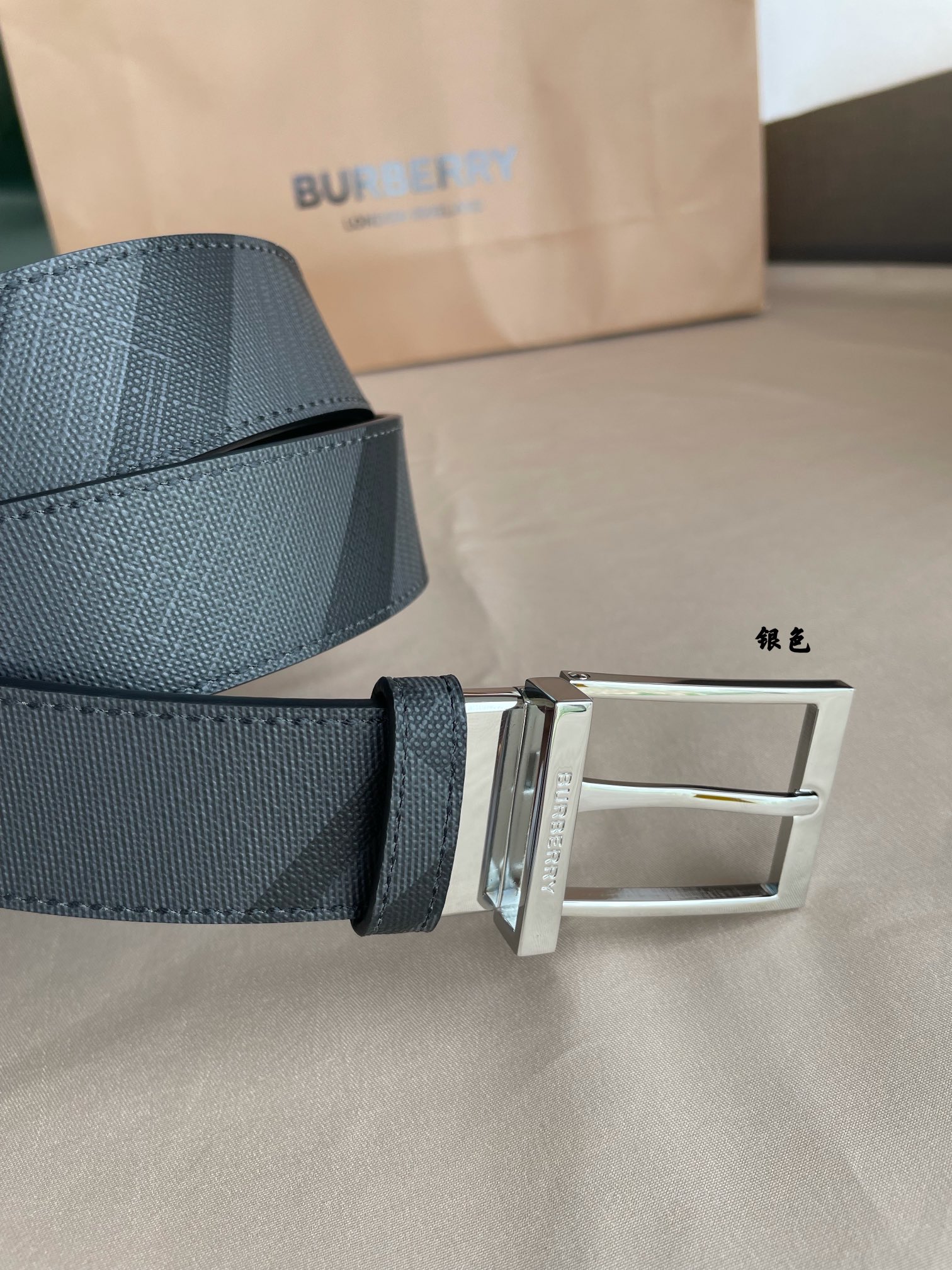 Burberry belt-125