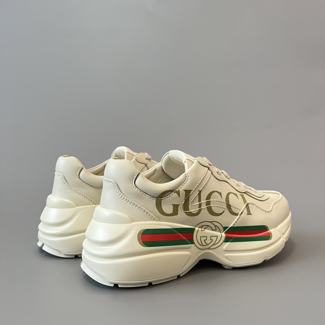 Gucci Sneakers-60