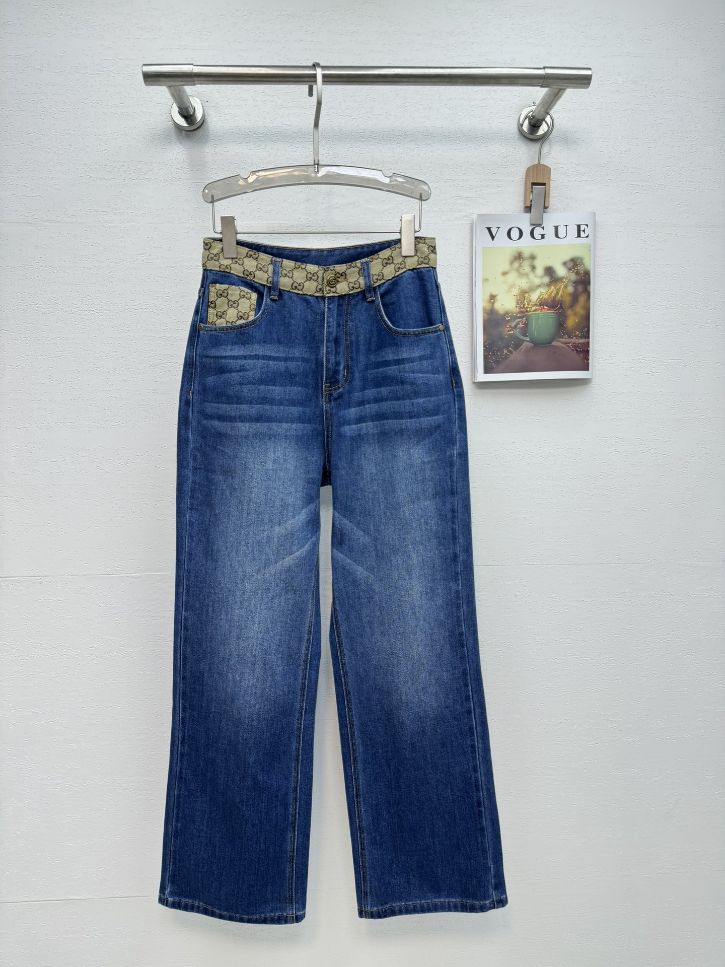 Gucci Clothing-253
