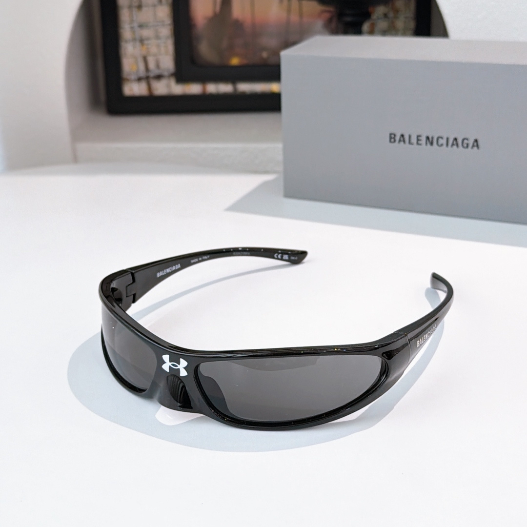 Balenciaga glasses-7