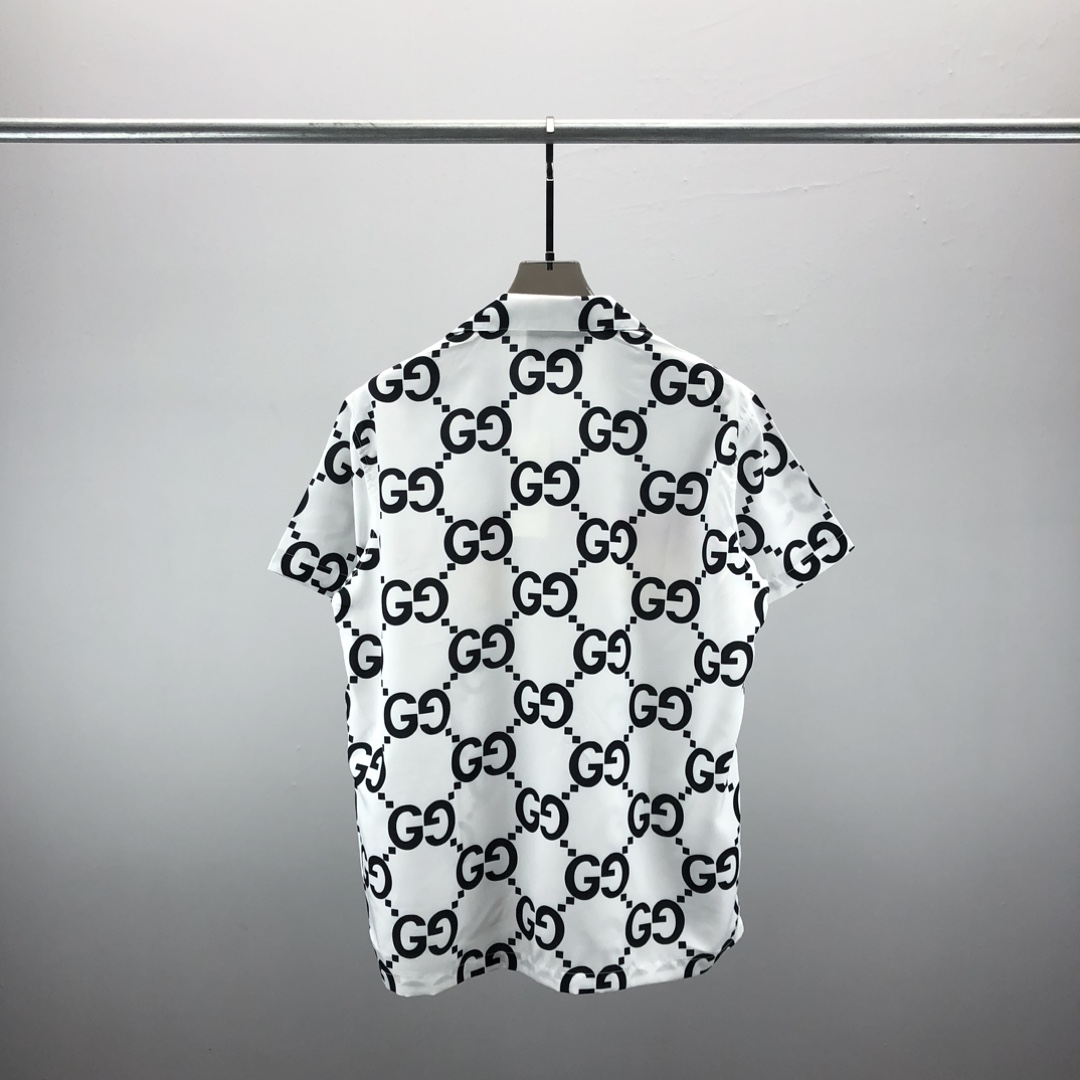 Gucci Clothing-120