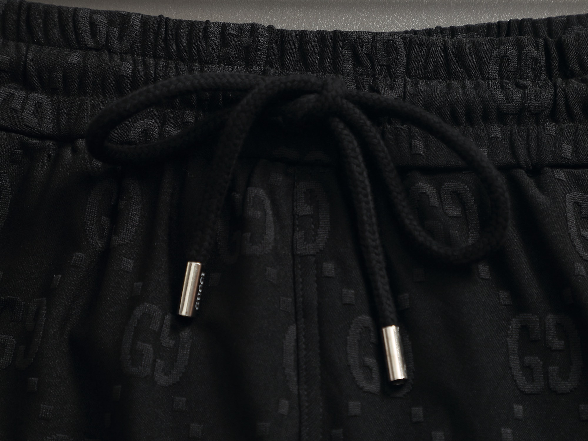 Gucci clothing-257