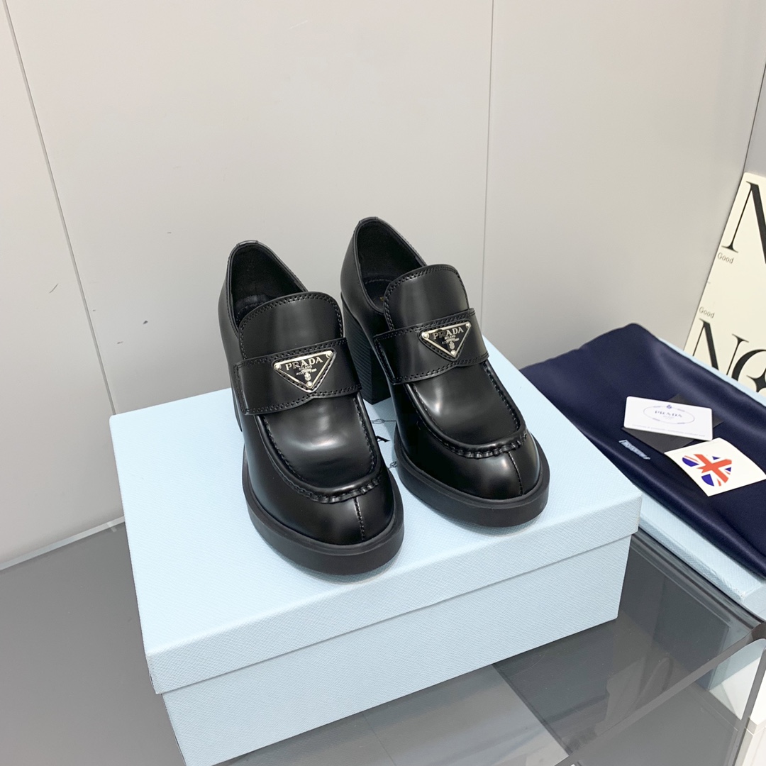 Prada women's leather shoes-34