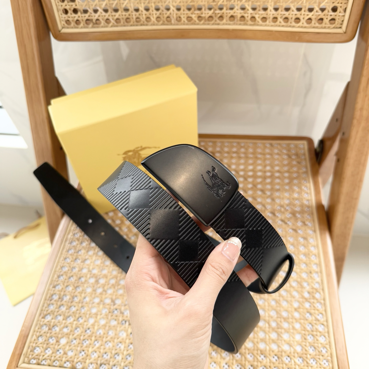 Burberry belt-69