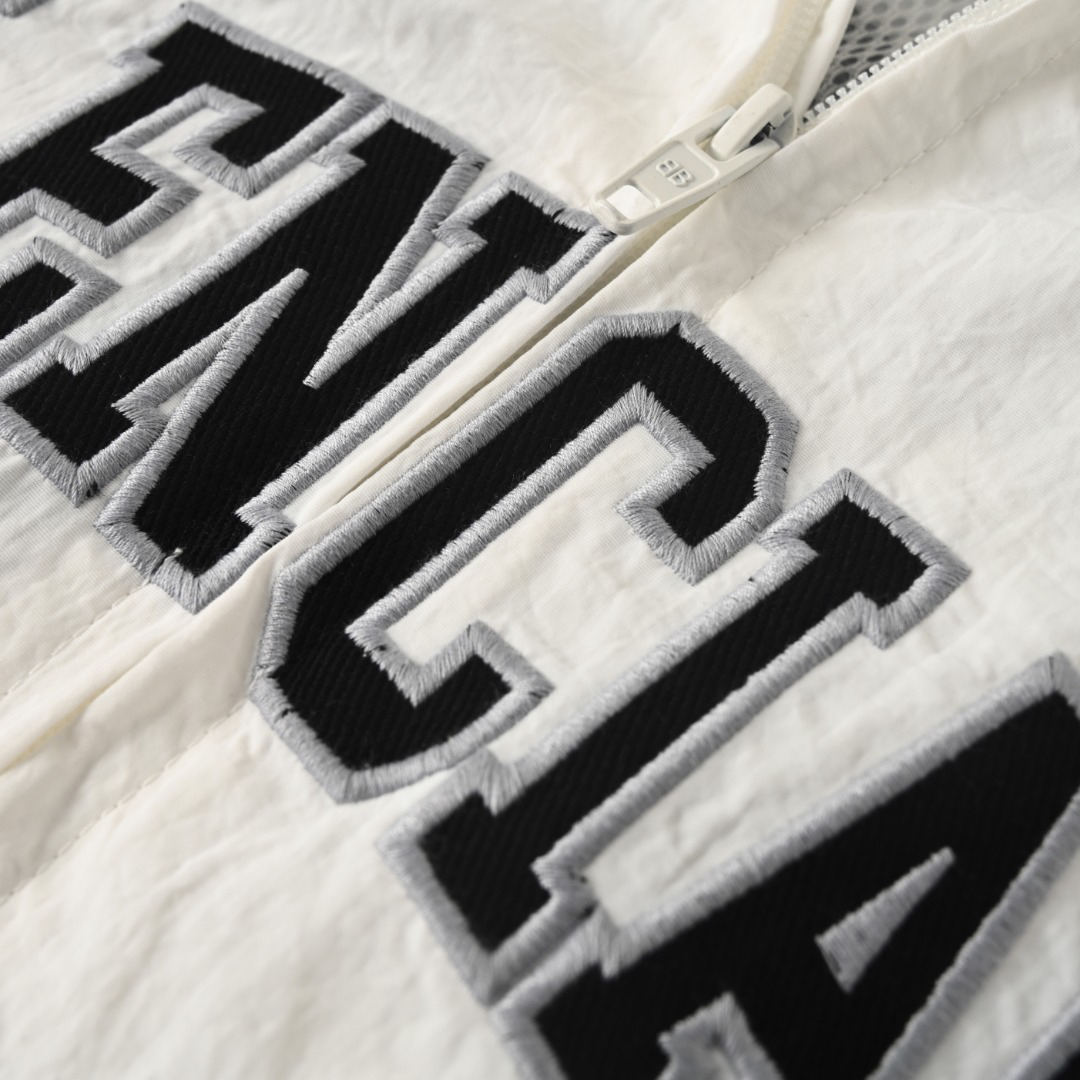 Balenciaga Clothing-298