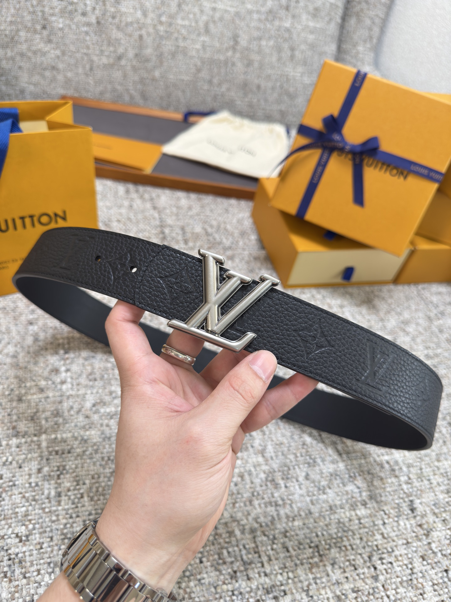 Lv belt-29