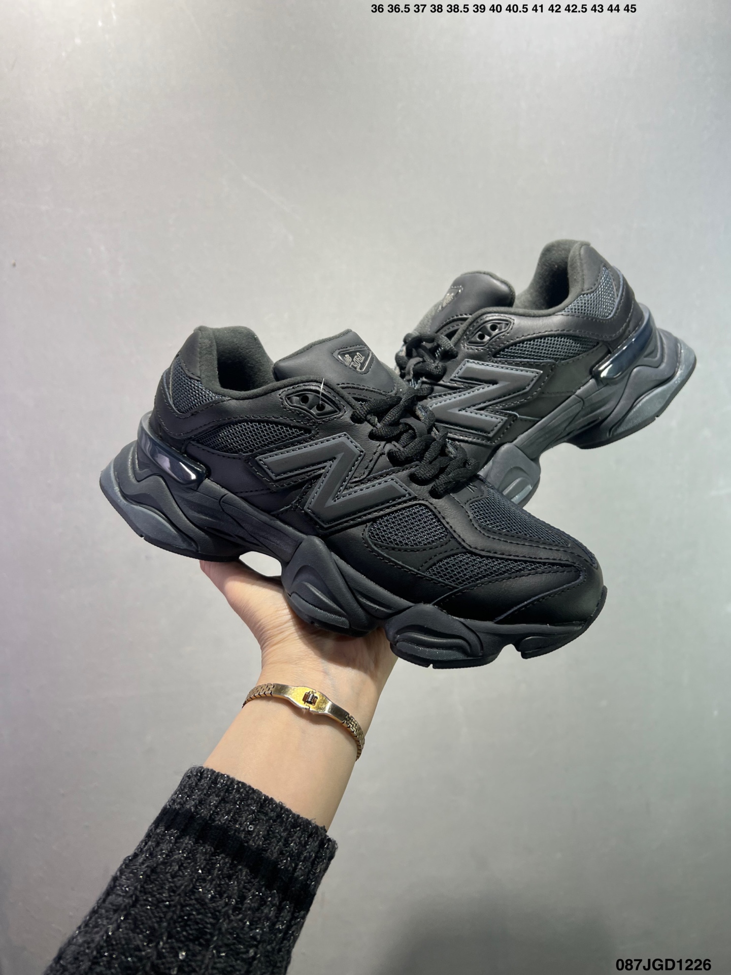 New Balance Sneakers-338