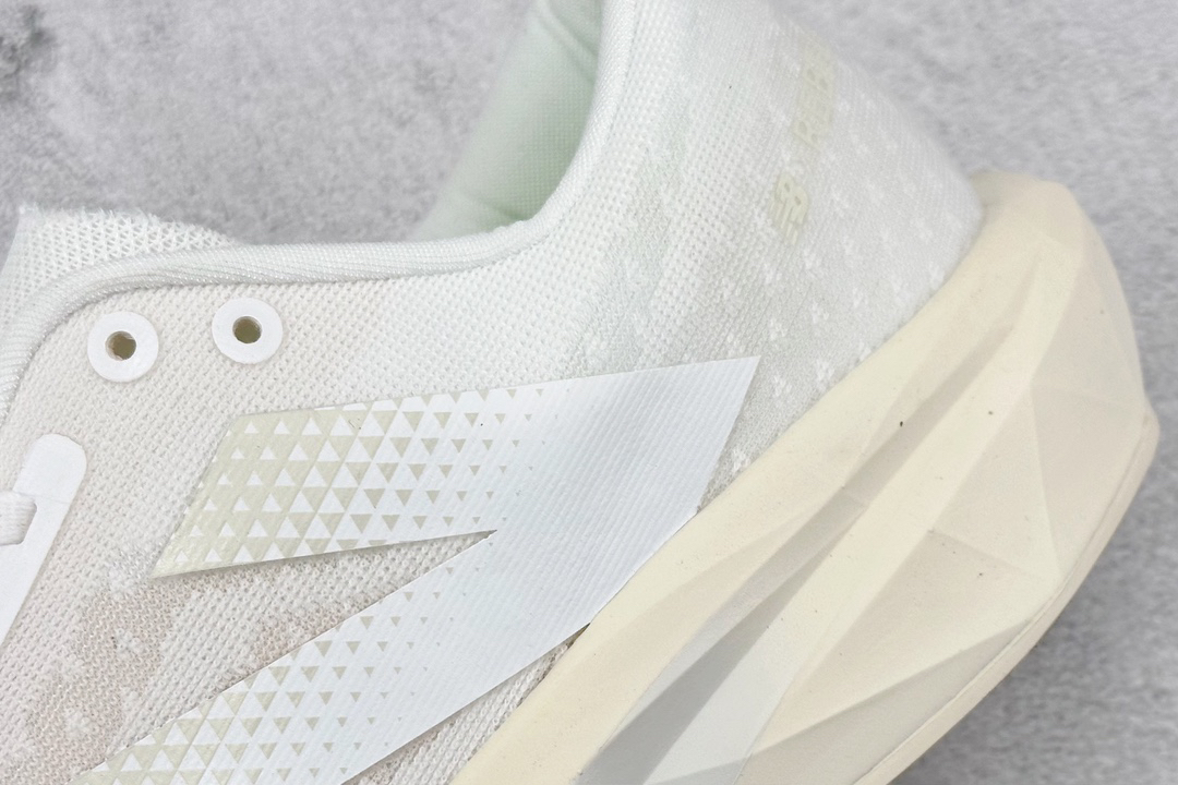 New Balance Sneakers-98