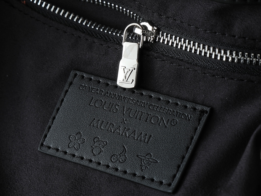 Louis Vuitton Hot New Product-204