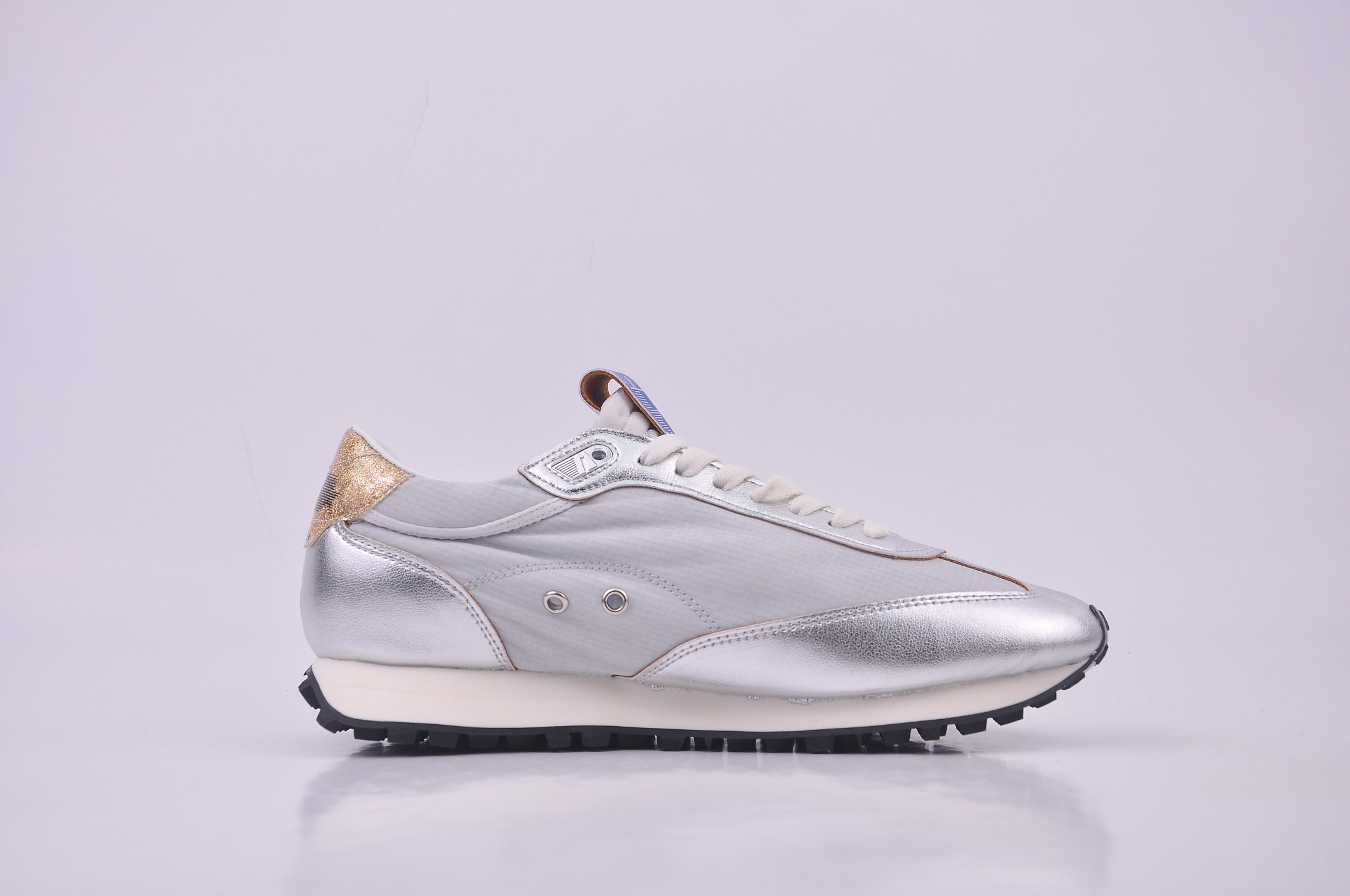 Golden Goose Sneakers-72