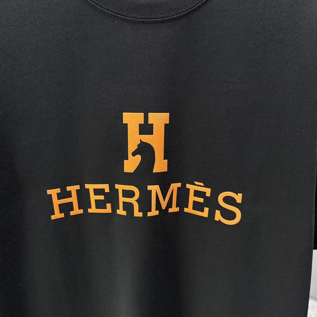 Hermes Clothing-190