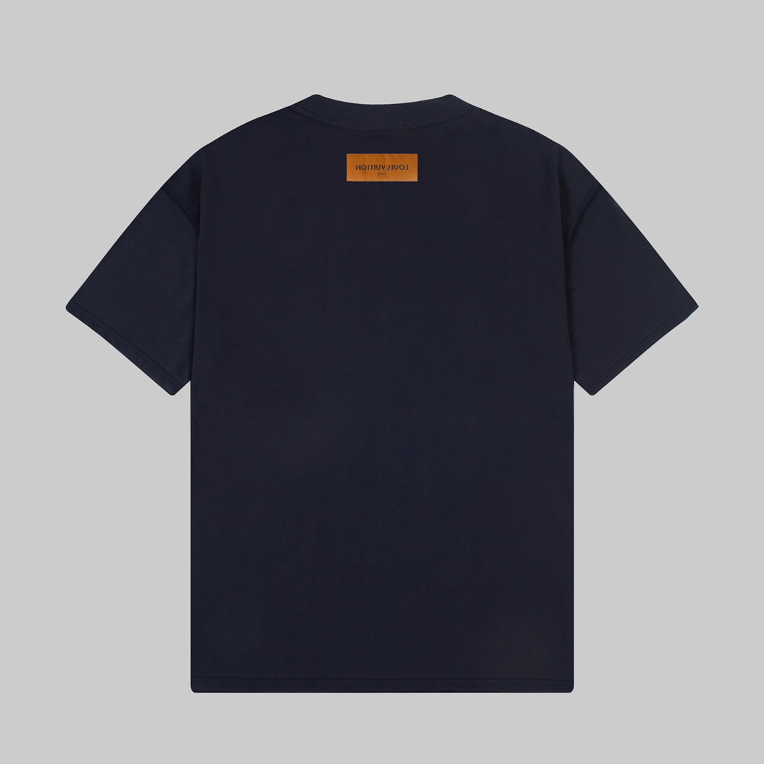 LV clothing-140