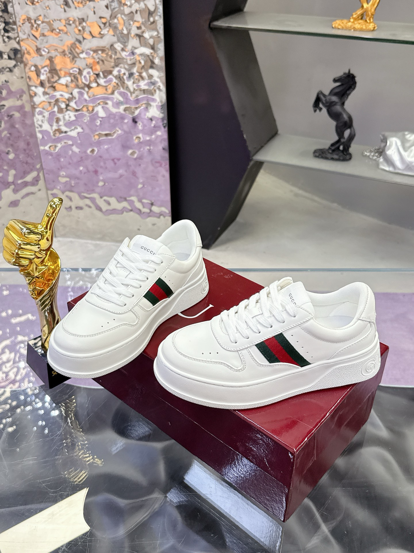 Gucci Sneakers-136