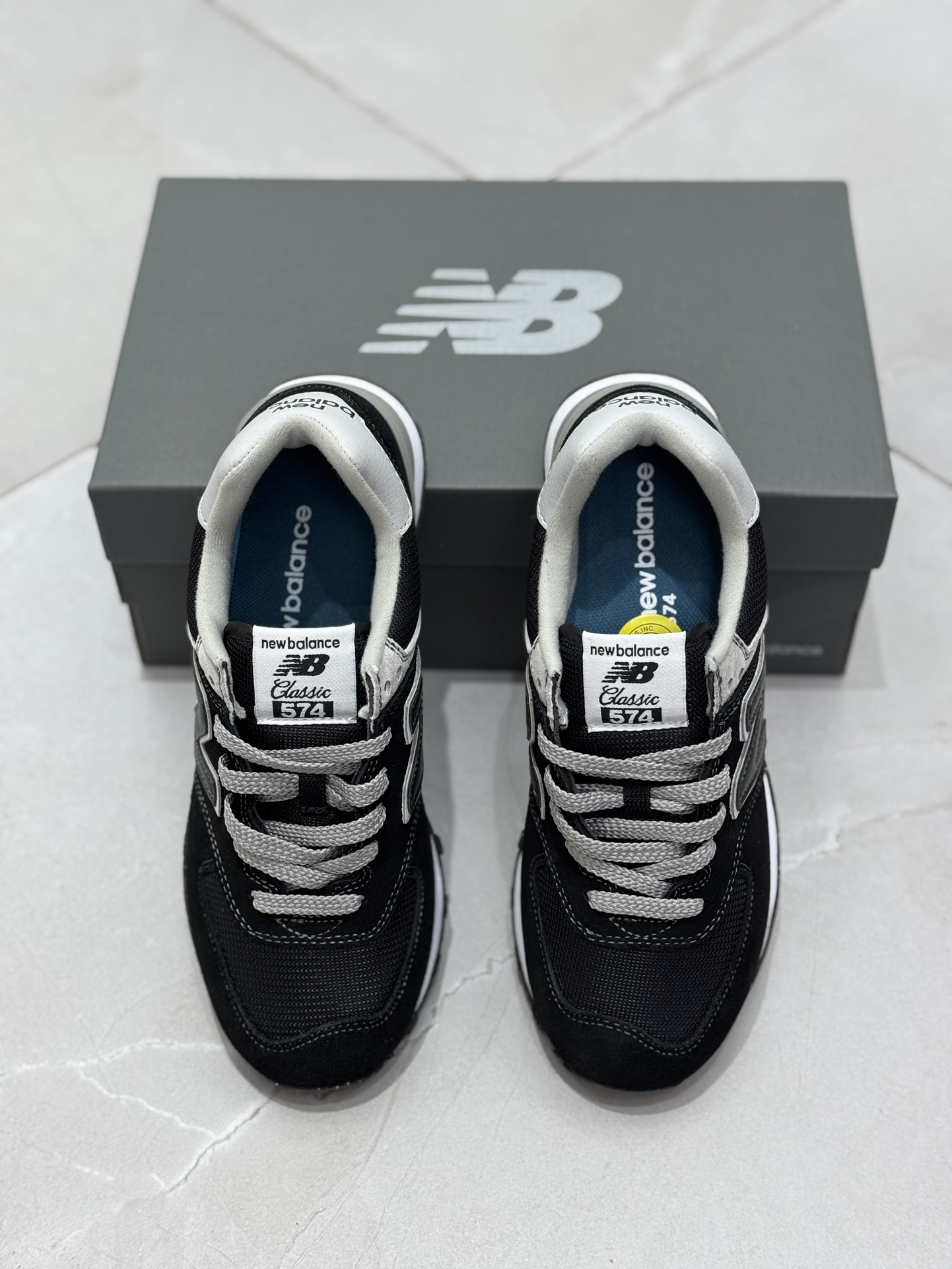 New Balance Sneakers-180