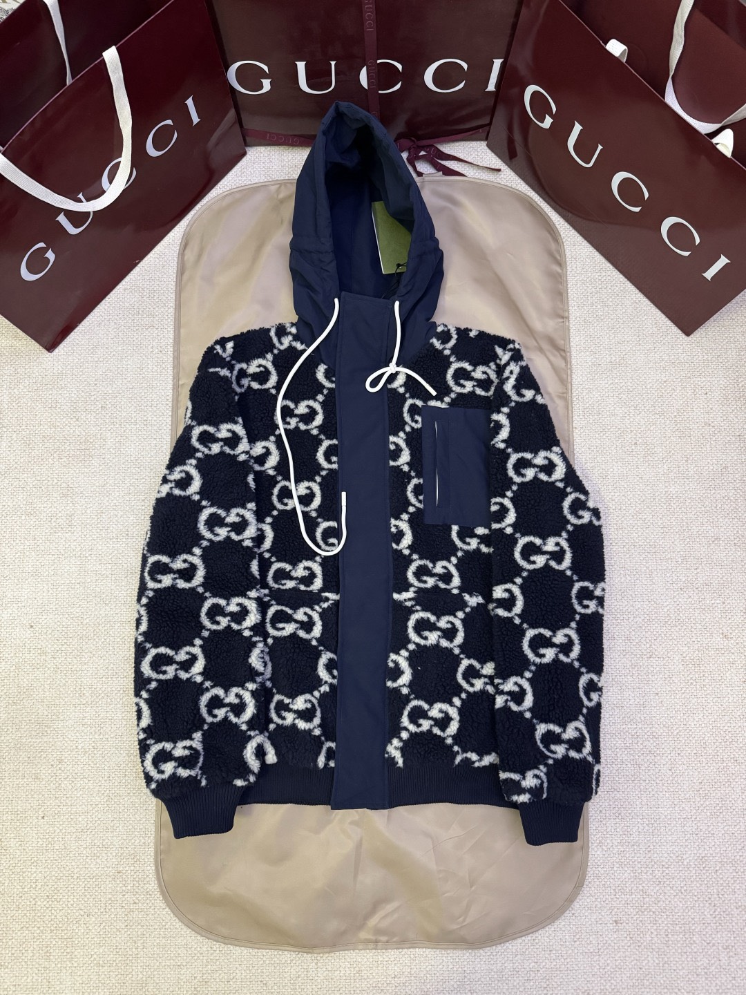 Gucci Clothing-7