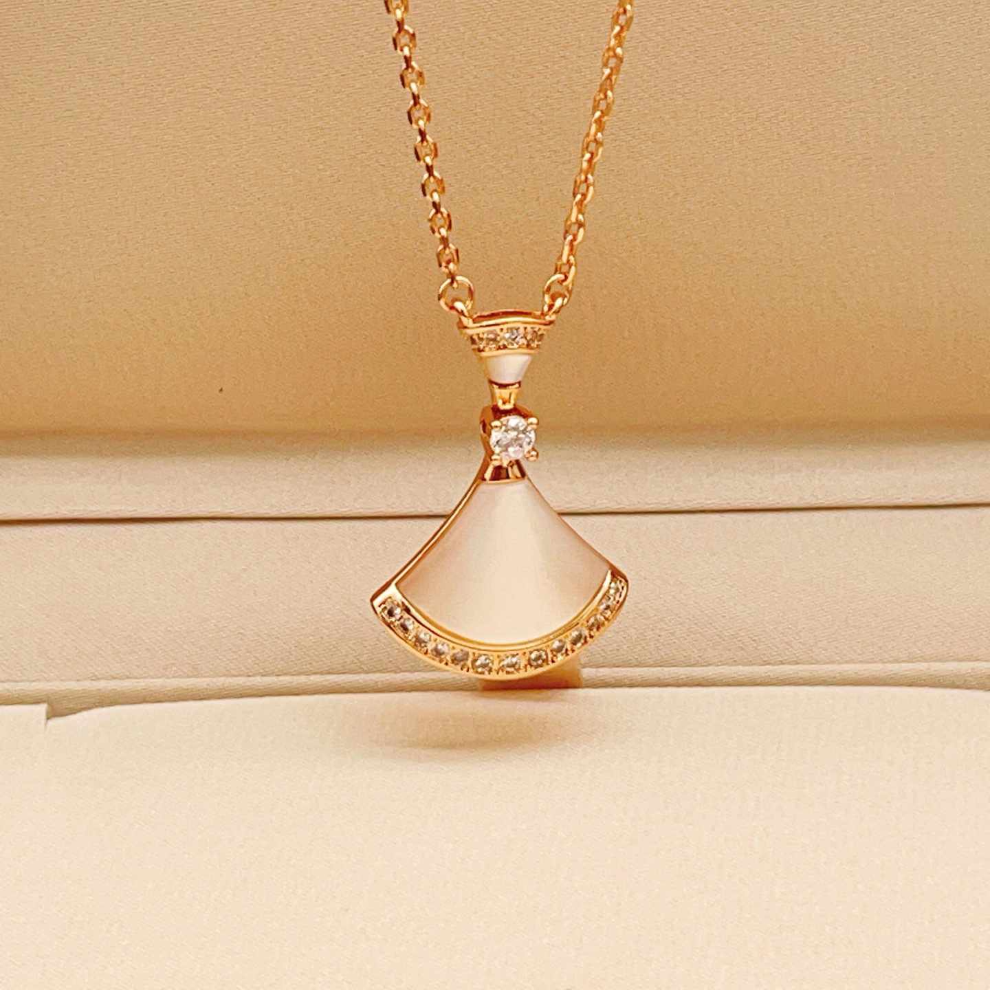 Bottega Veneta necklace-64