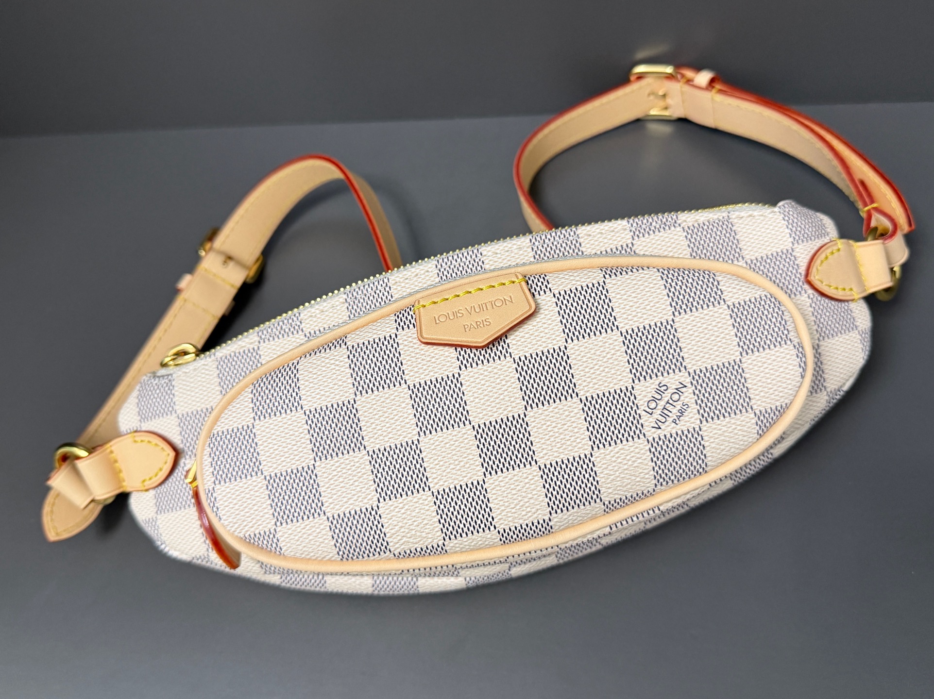 Louis Vuitton Hot New Product-48
