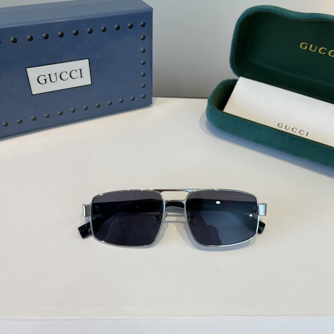 Gucci glasses-40