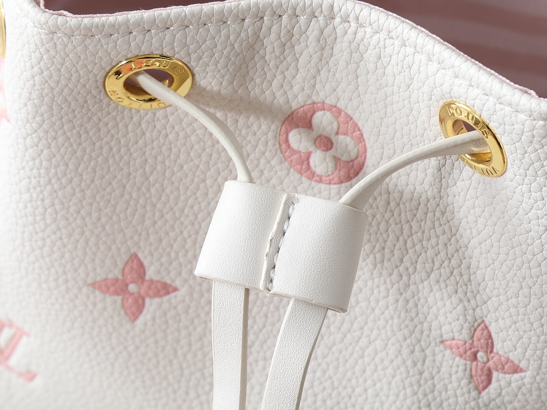 Louis Vuitton Hot New Product-38