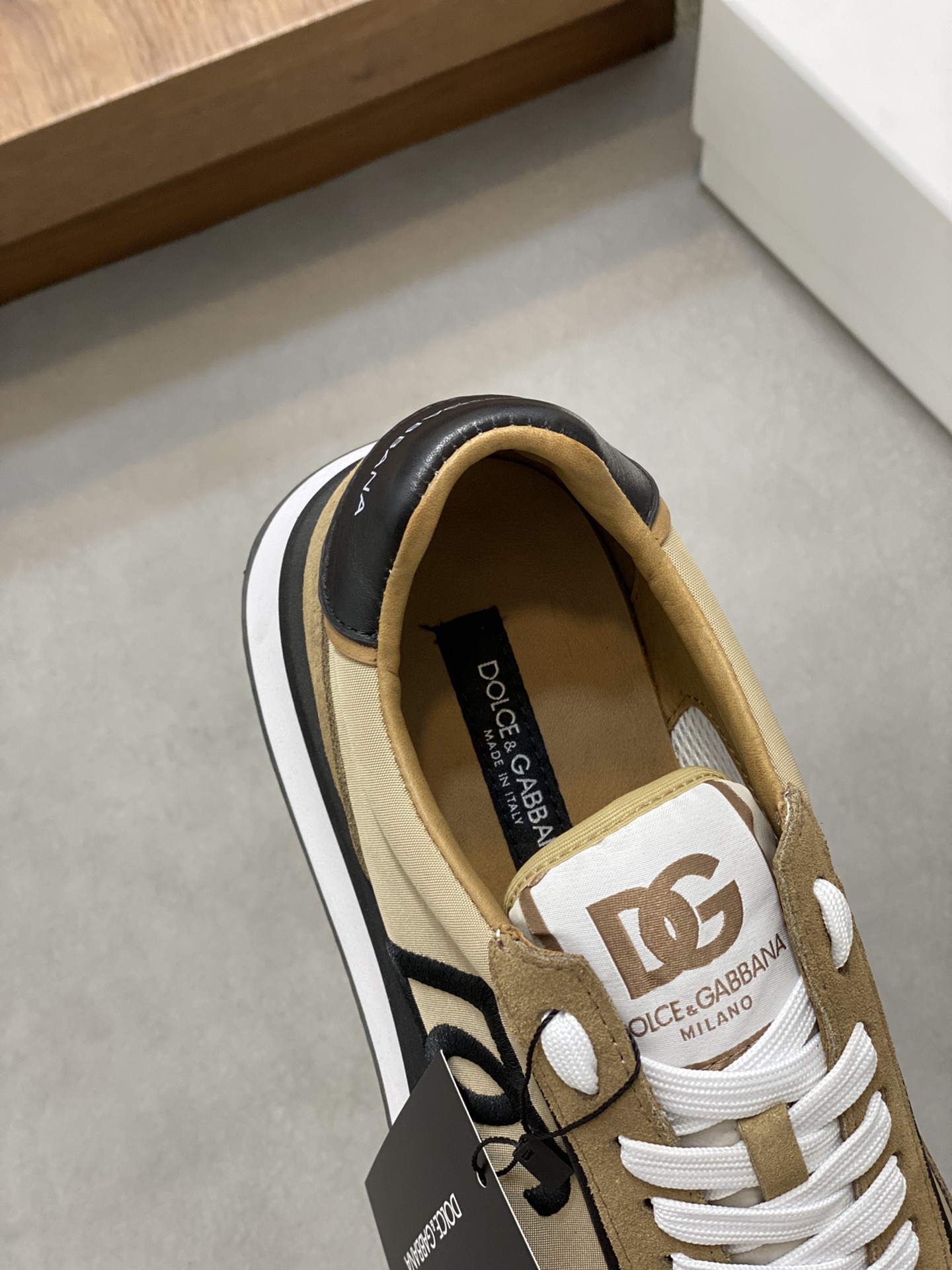 D&G Sneakers-115