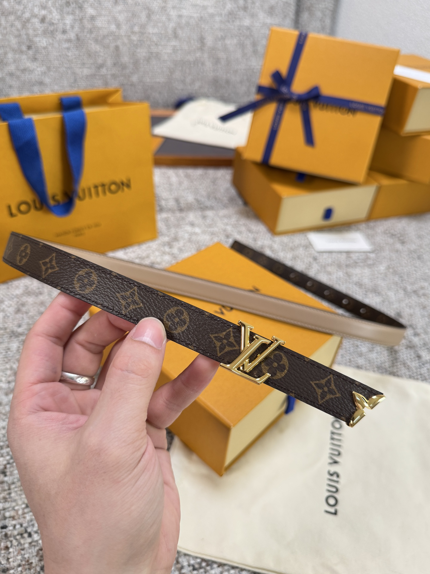 Lv belt-79