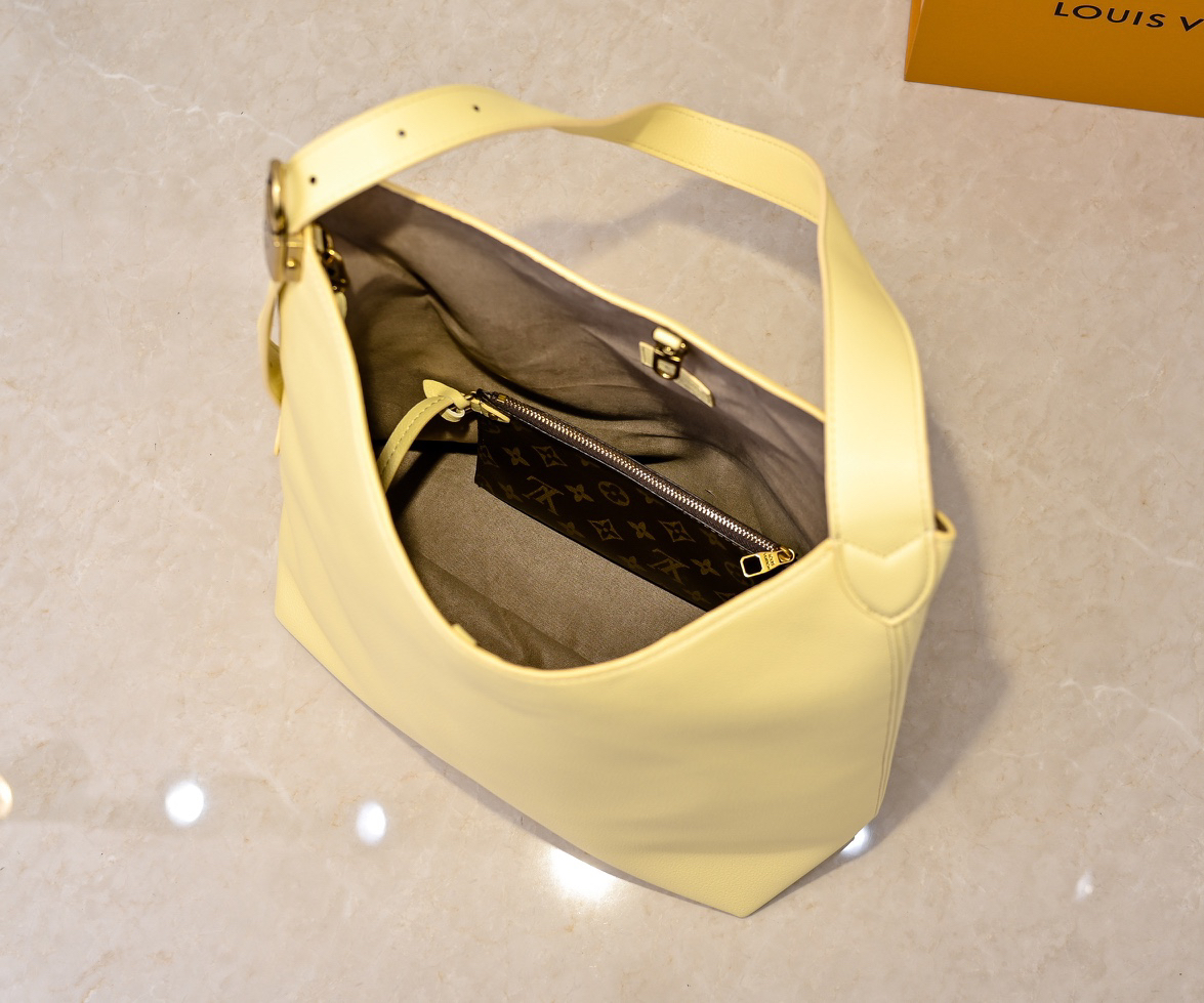 Louis Vuitton Hot New Product-145