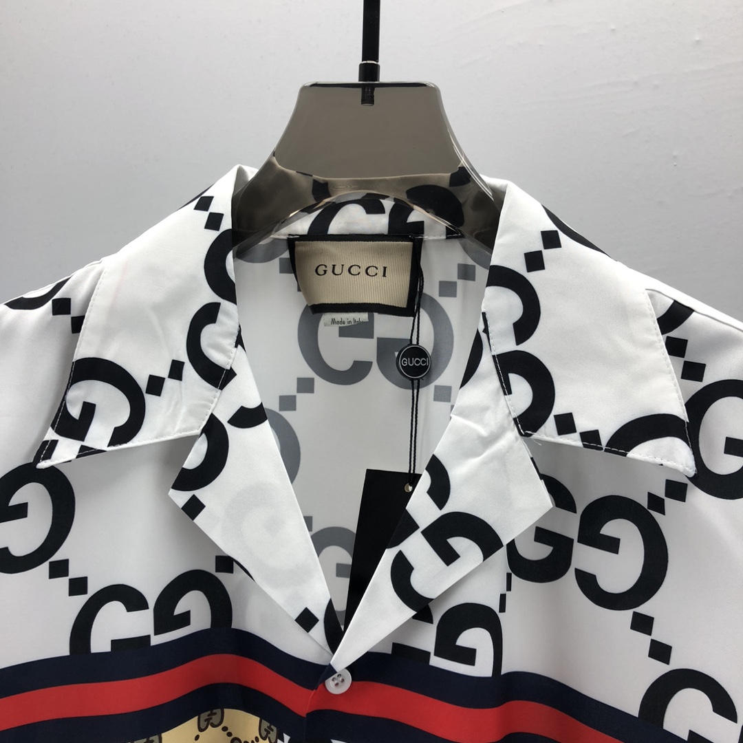 Gucci Clothing-120