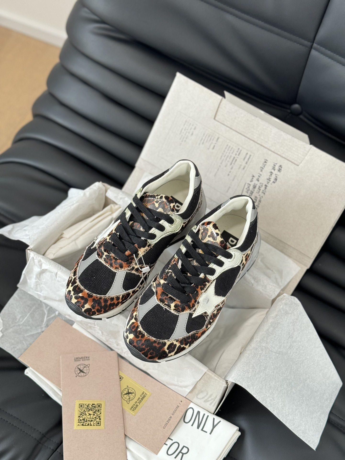 Golden Goose Sneakers-40