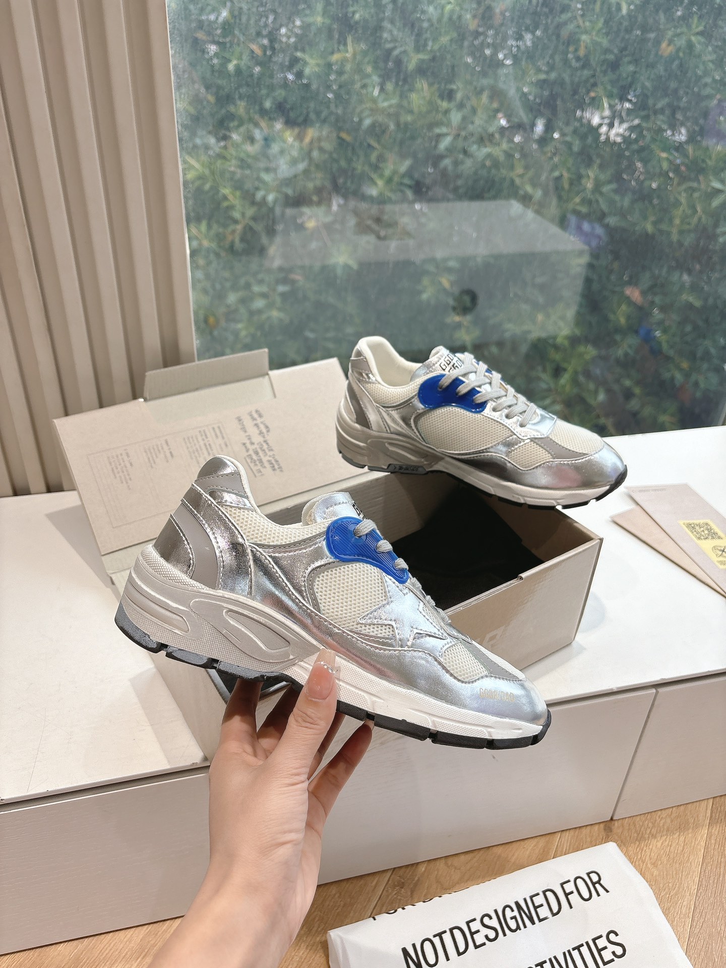 Golden Goose Sneakers-20