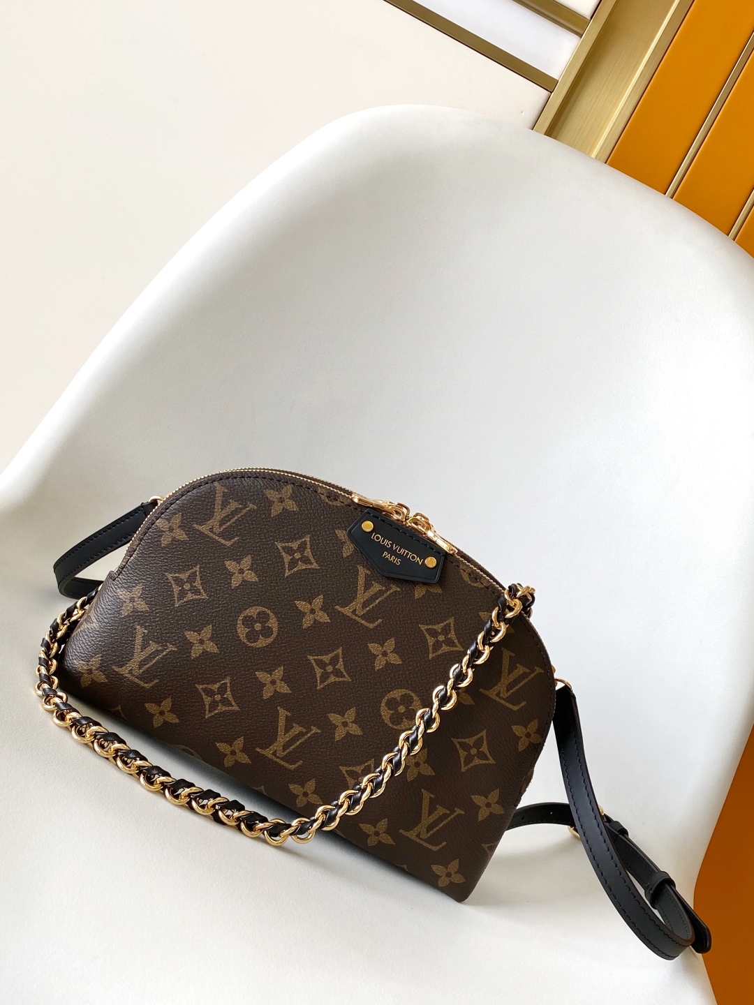 Louis Vuitton Hot New Product-87