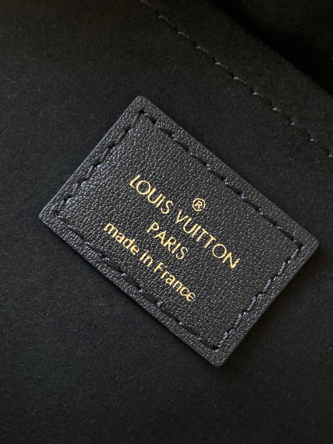 Louis Vuitton Hot New Product-25