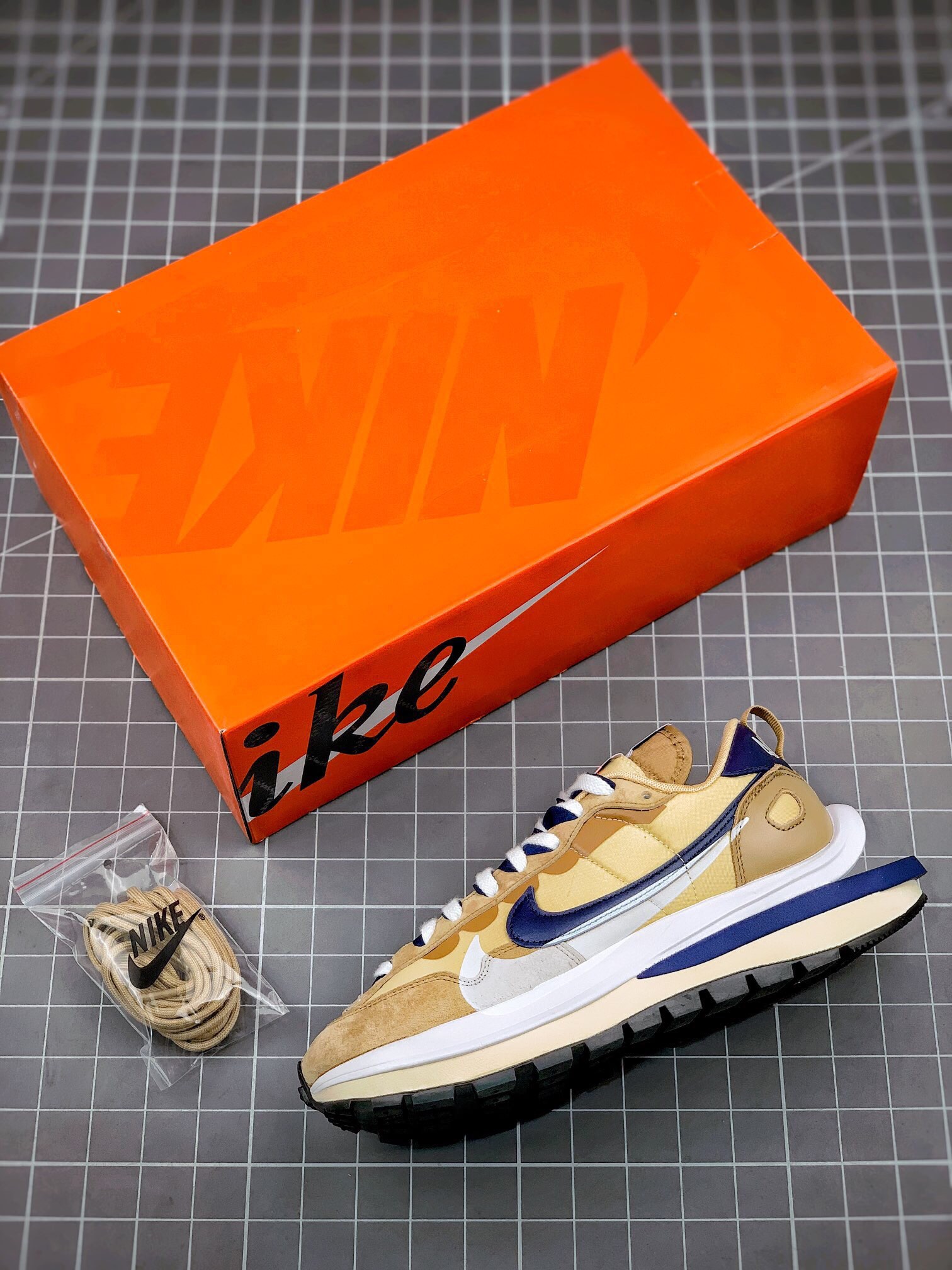 Nike Sneakers-115