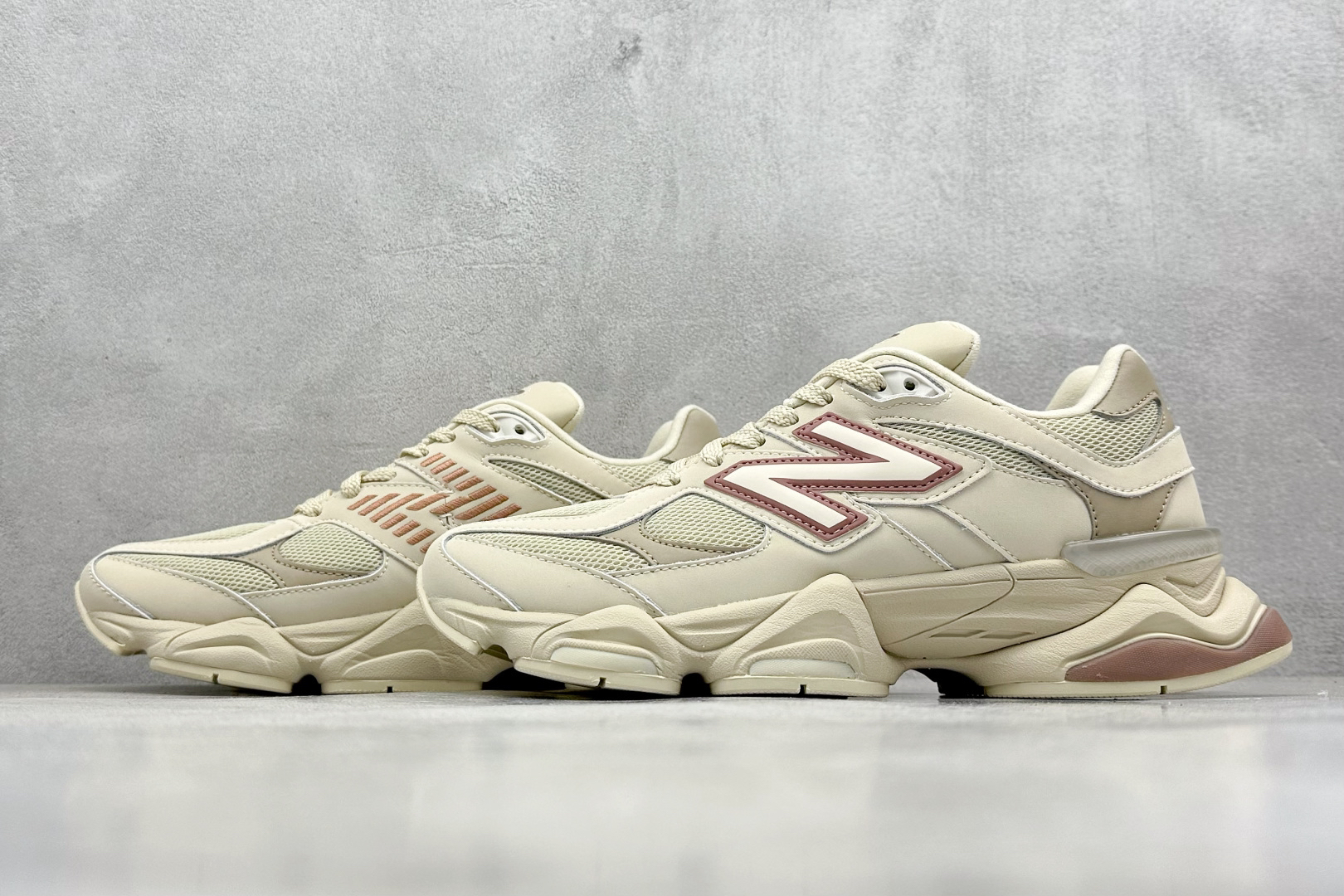 New Balance Sneakers-129
