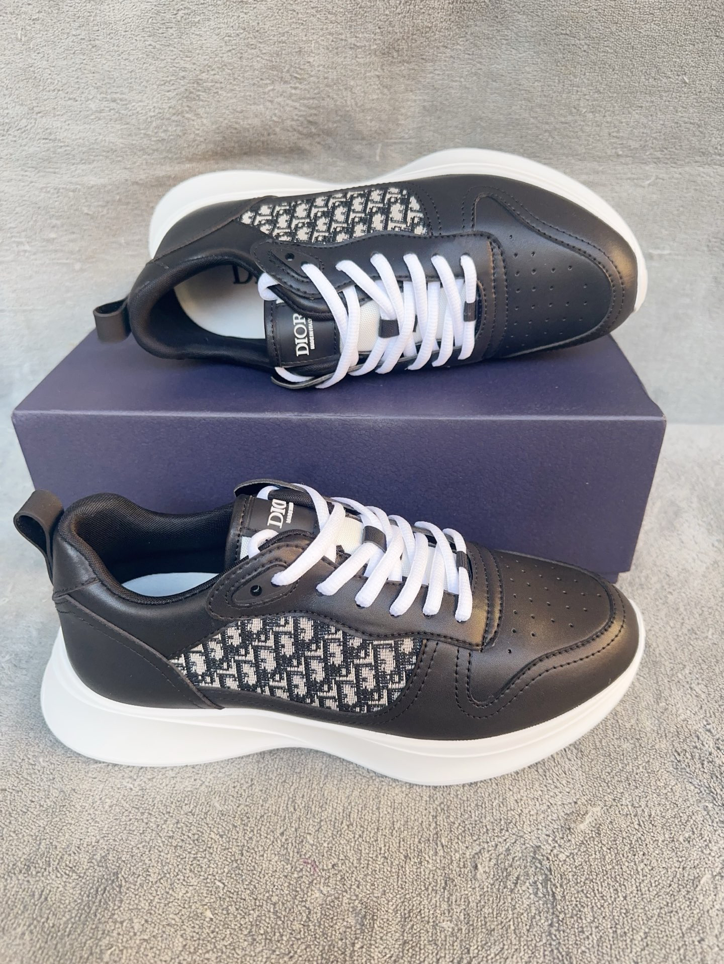 Dior Sneakers-225