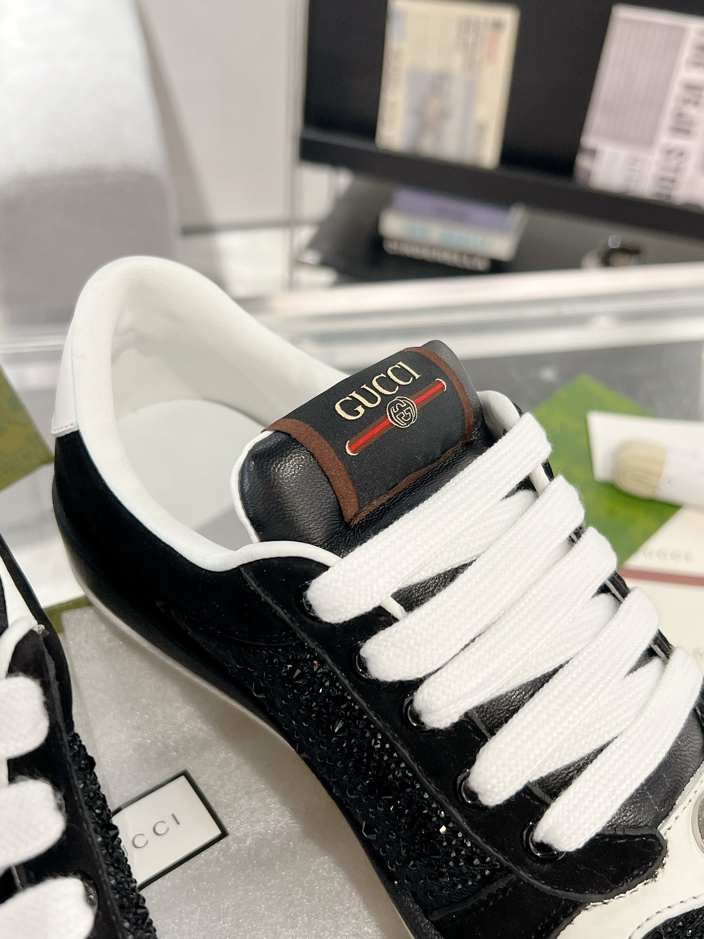 Gucci Sneakers-4