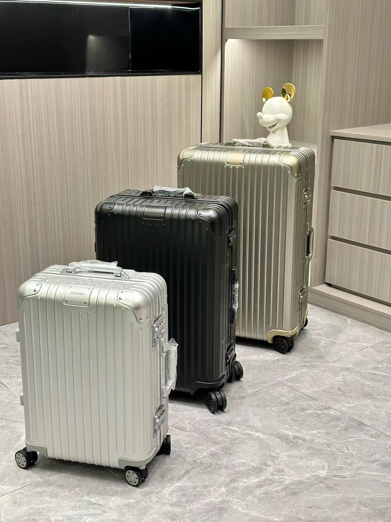 RIMOWA luggage-16