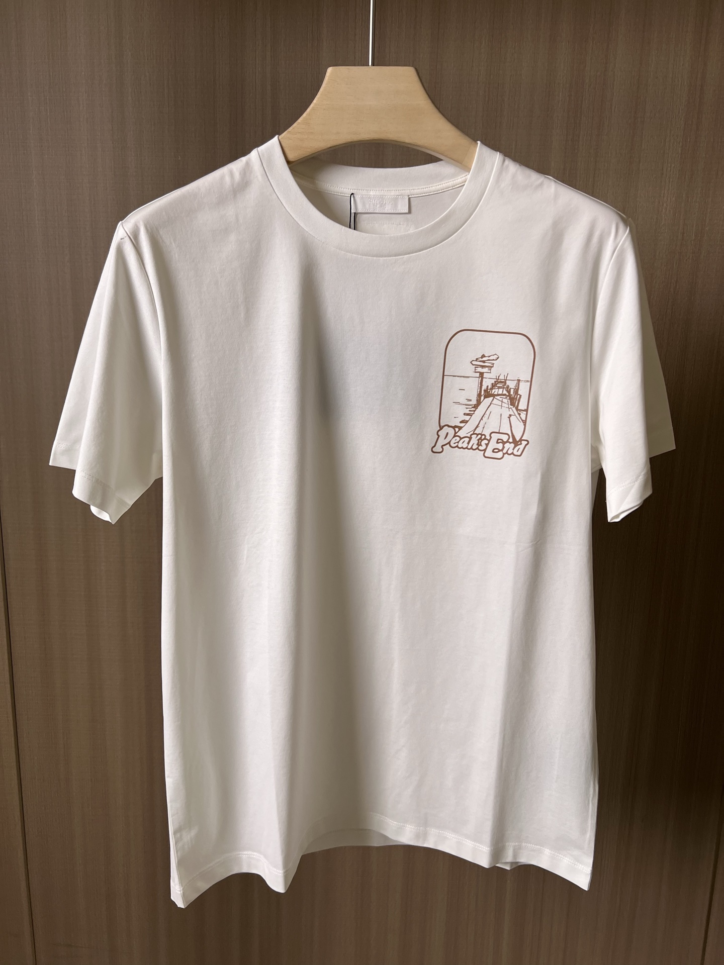 Gucci Clothing-210