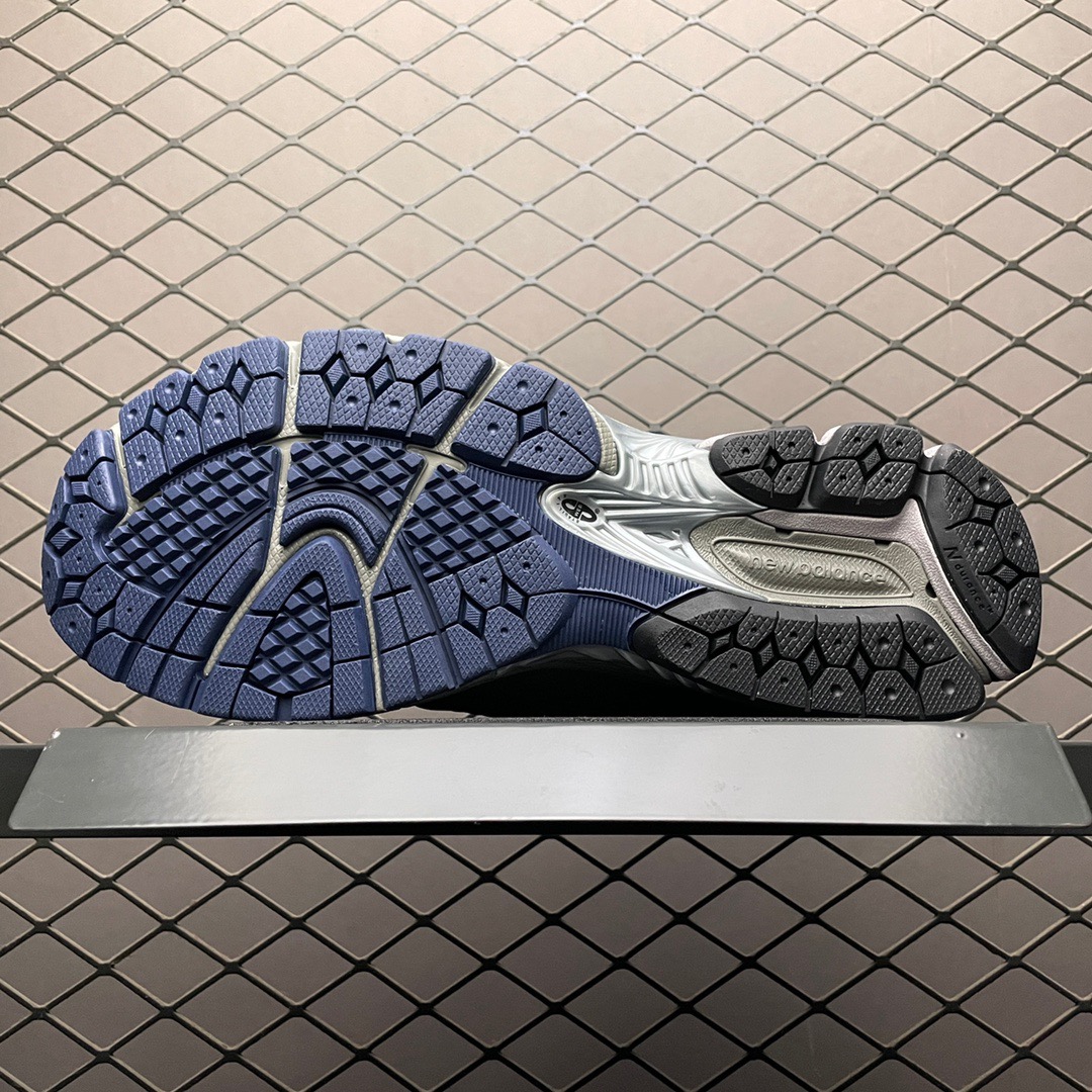 New Balance Sneakers-88