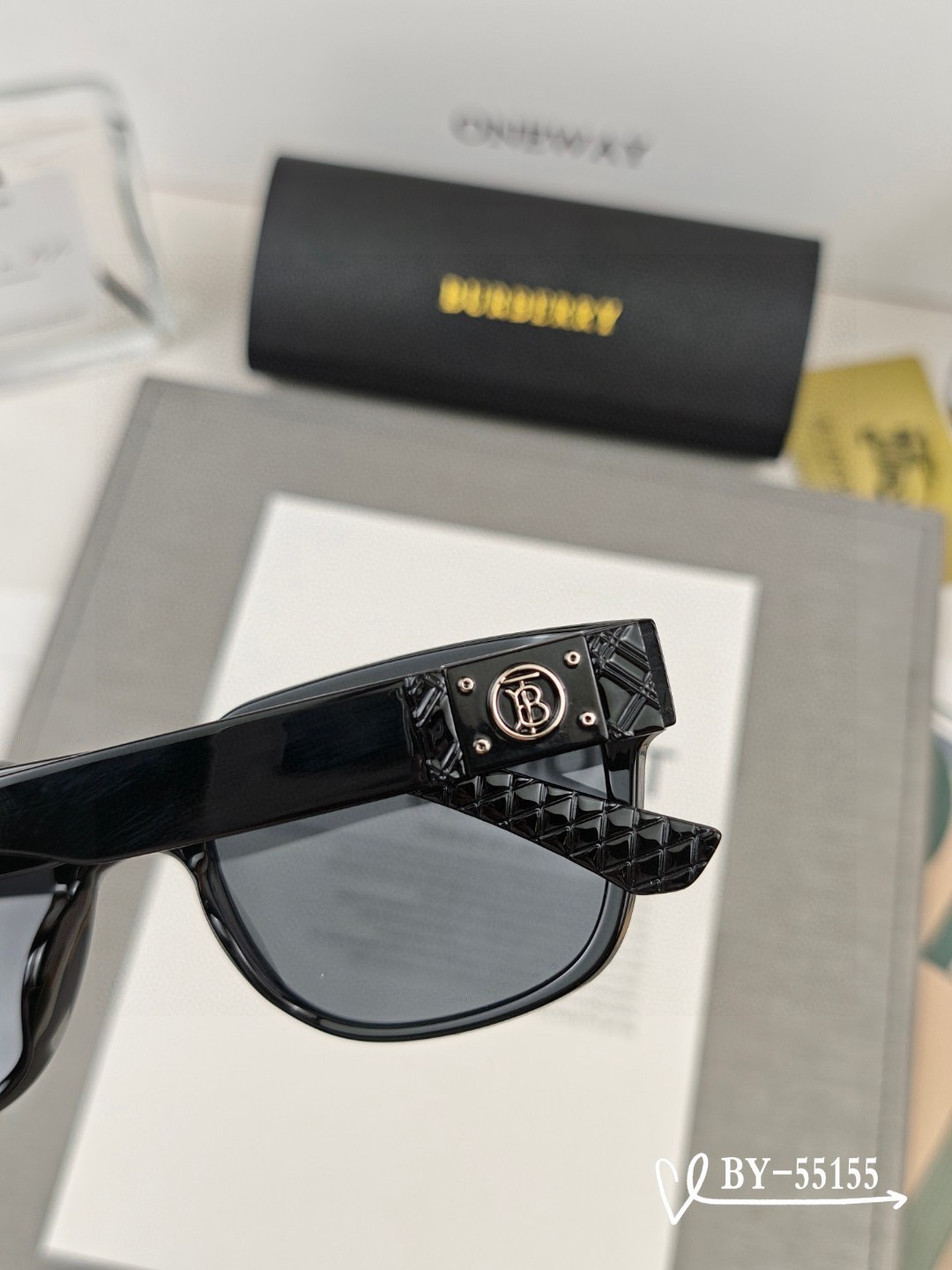 Burberry glasses-32