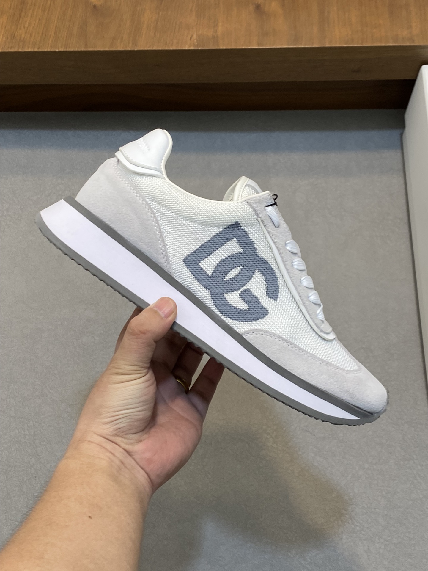 D&G Sneakers-112