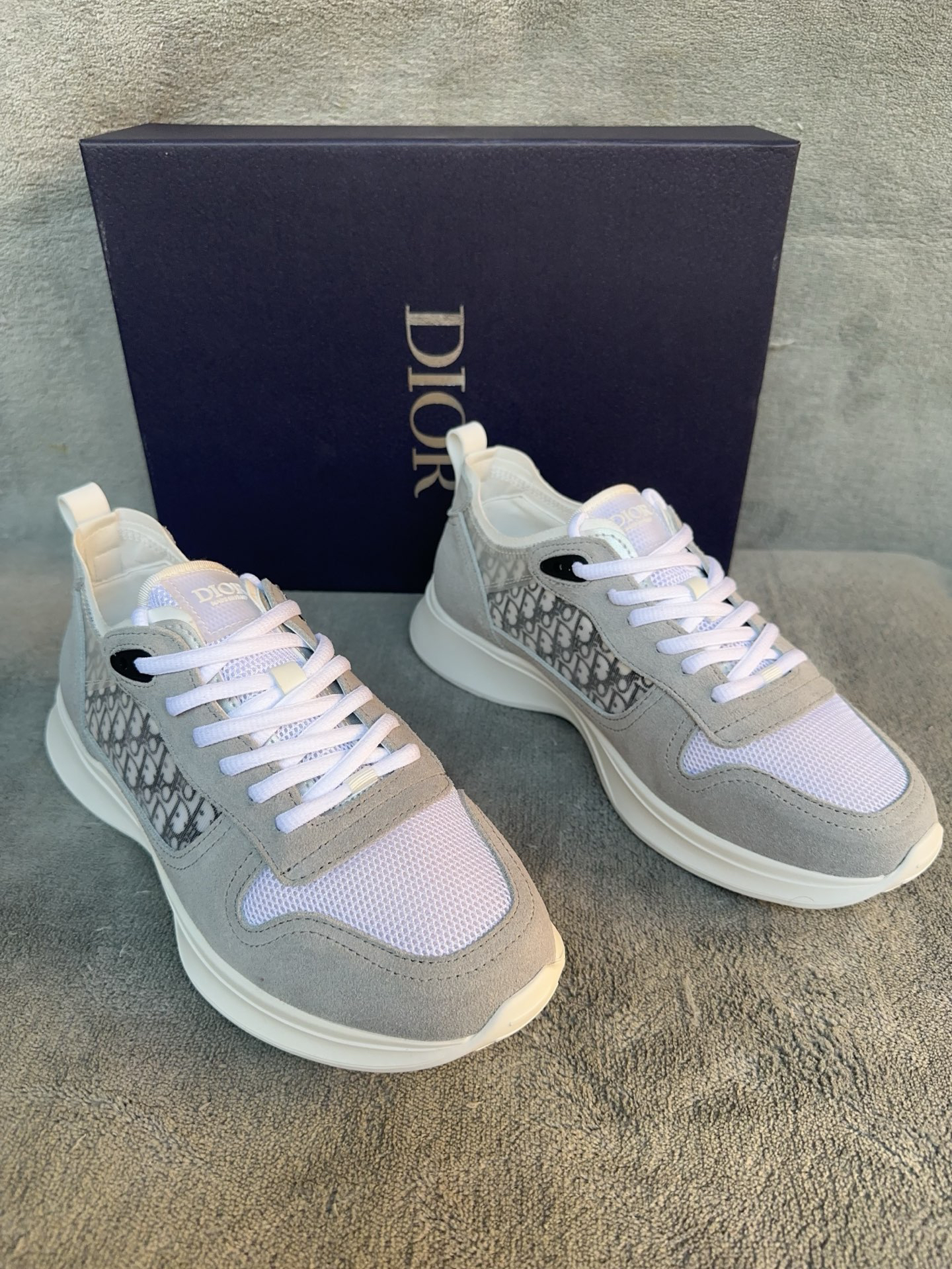 Dior Sneakers-221