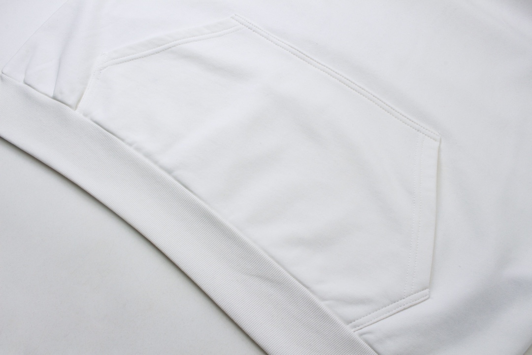 Balenciaga clothing-172