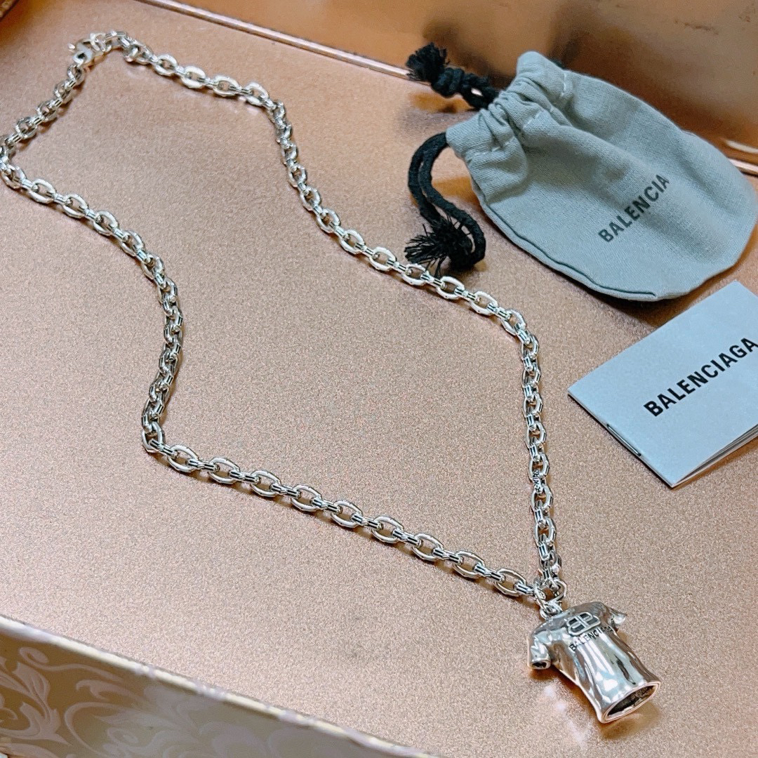 Balenciaga necklace-25