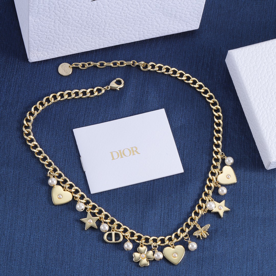 Dior necklace-11