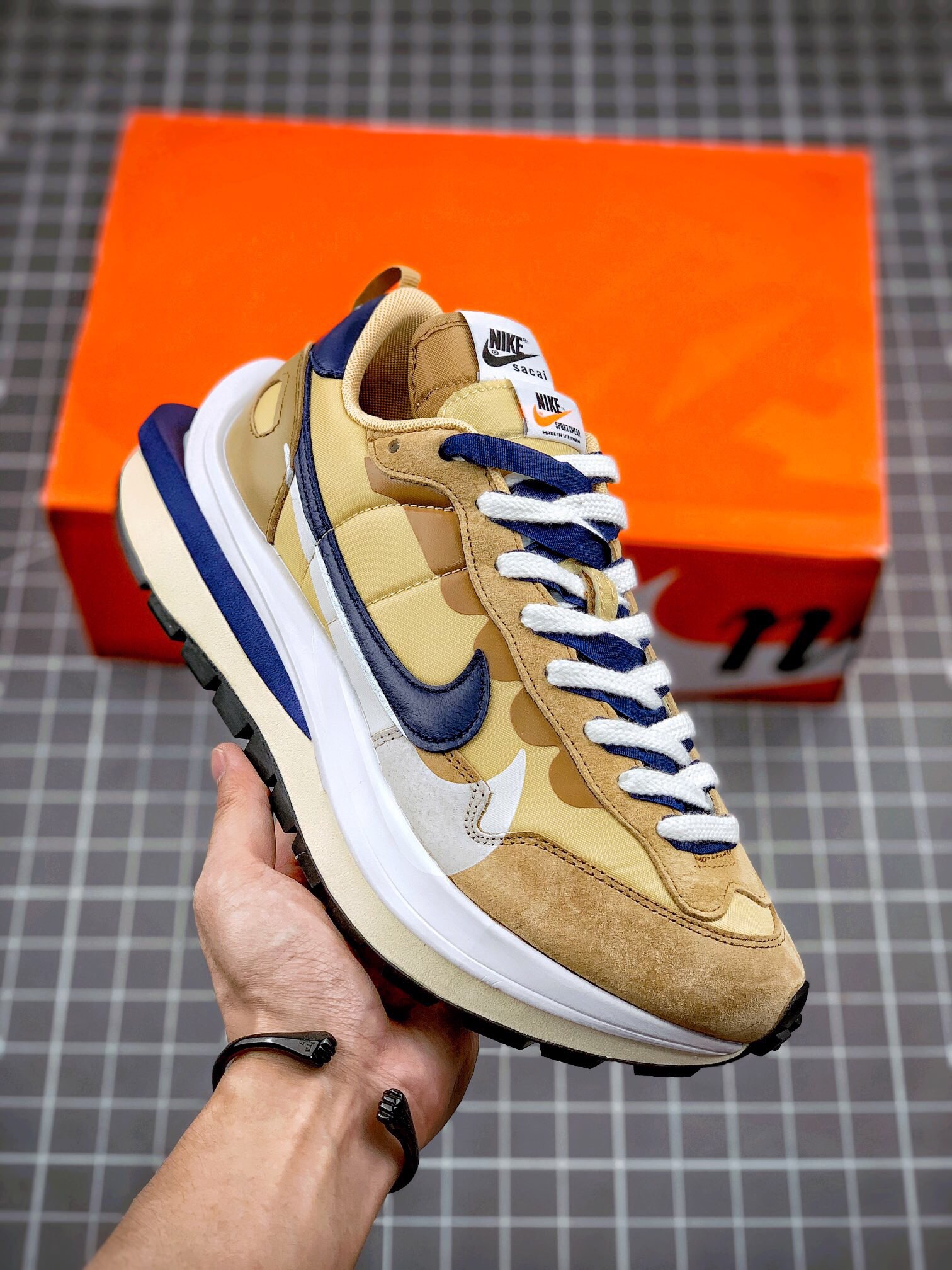 Nike Sneakers-115