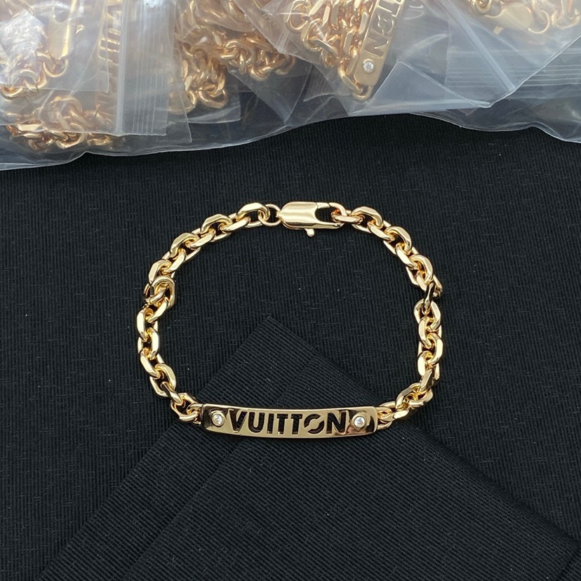 LV Bracelet-23