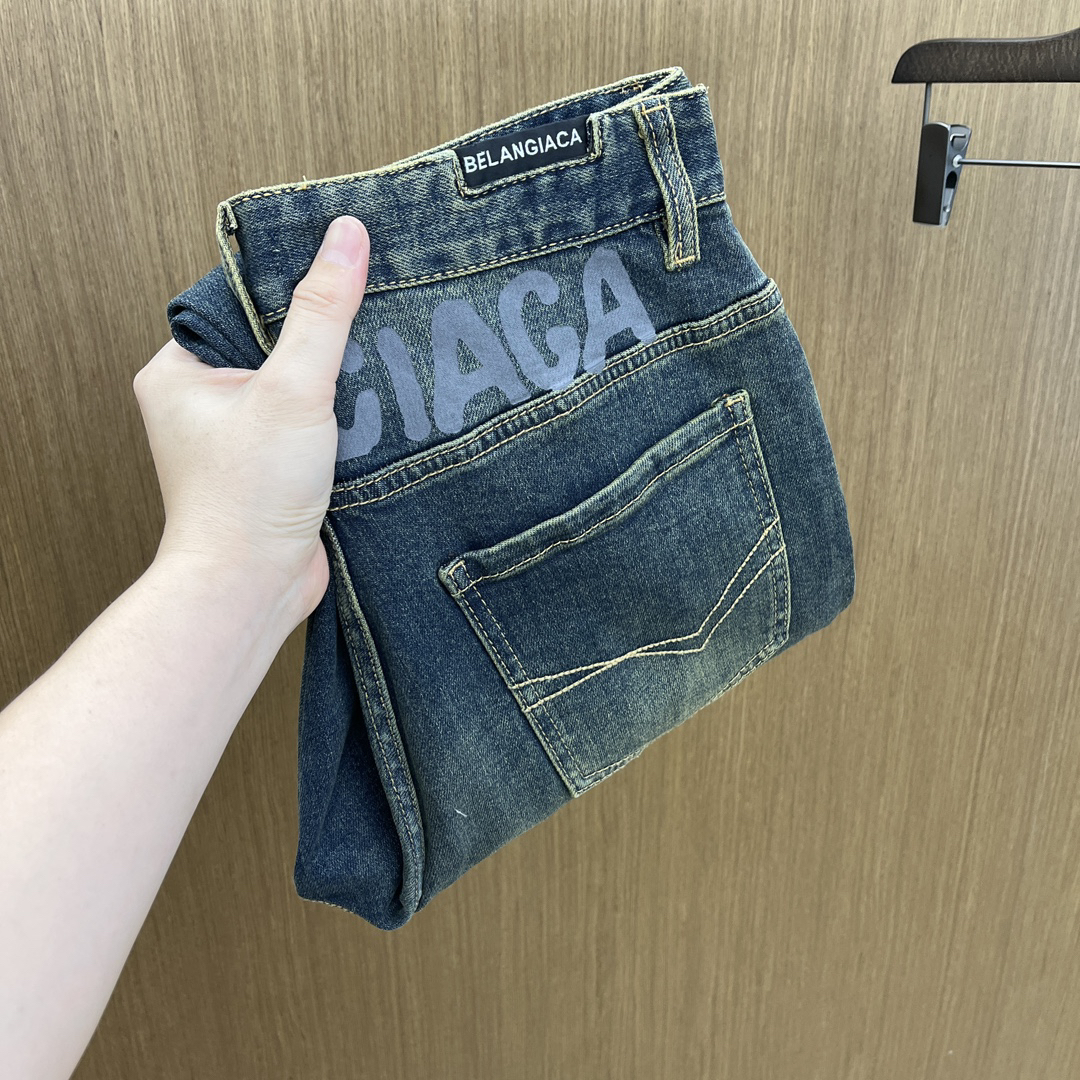 Balenciaga Clothing-52