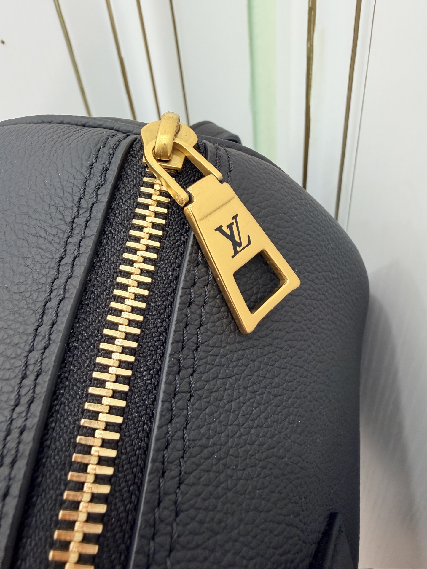 Louis Vuitton Hot New Product-36